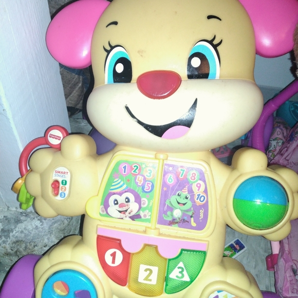 Baby walker the Brand is  Fisher Price color pink for girl - Picture 1 of 2